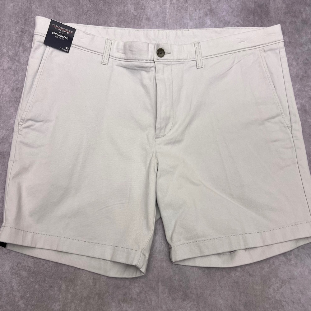 Roundtree & Yorke Shorts Mens 42 Stone NWT The Cloud Short Straight Fit 7 Inseam